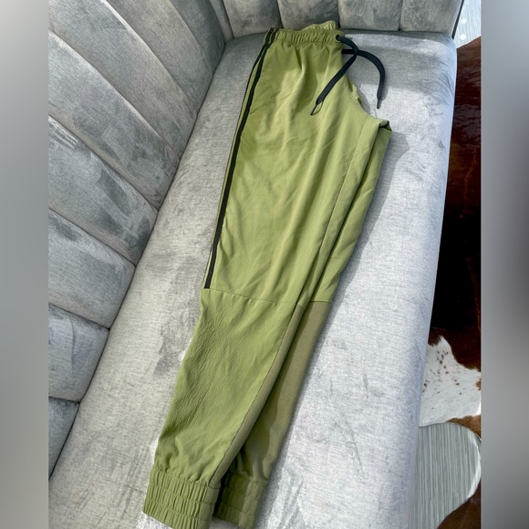 Adidas track pants windbreaker joggers M - Picture 1 of 7